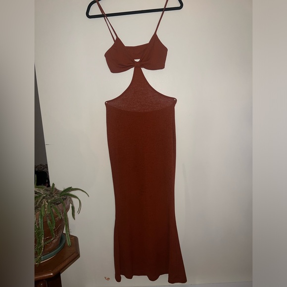 12th Tribe Dresses & Skirts - 12th Tribe Rust Red Cut Out Maxi Dress